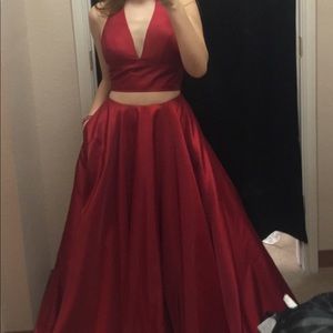 Sherri Hill prom dress